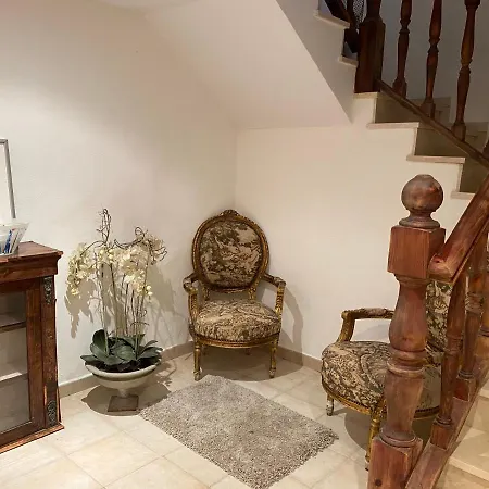 Villalvaro *